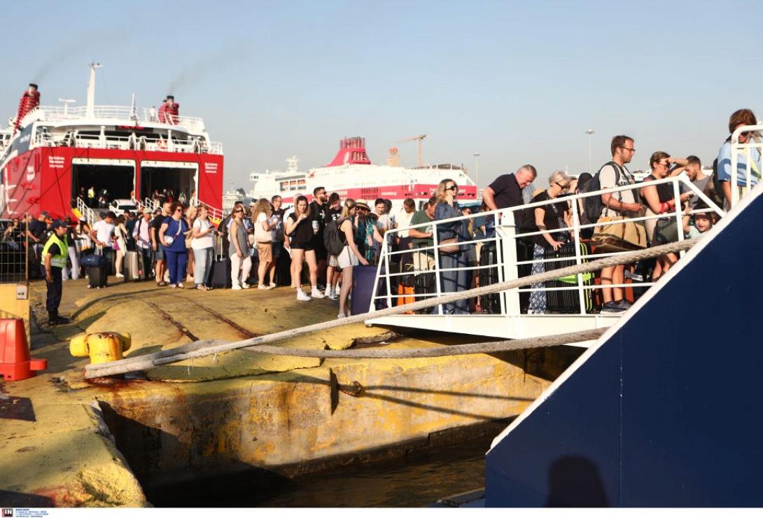 Μεγάλη η έξοδος των αδειούχων του Ιουλίου 