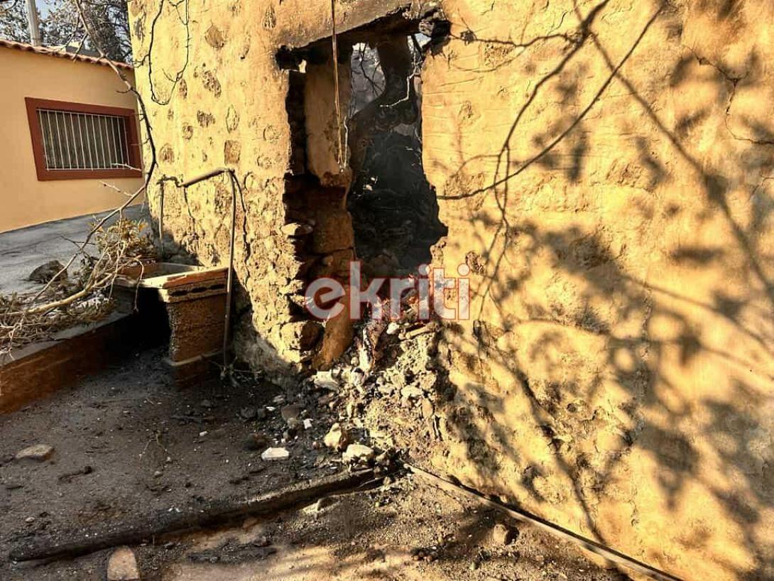 φωτιά ιεράπετρα