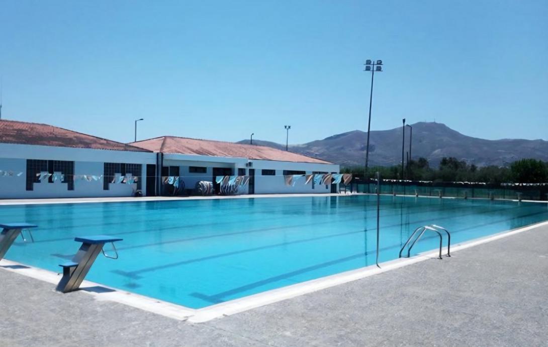 κολυμβητηριο Μοιρων