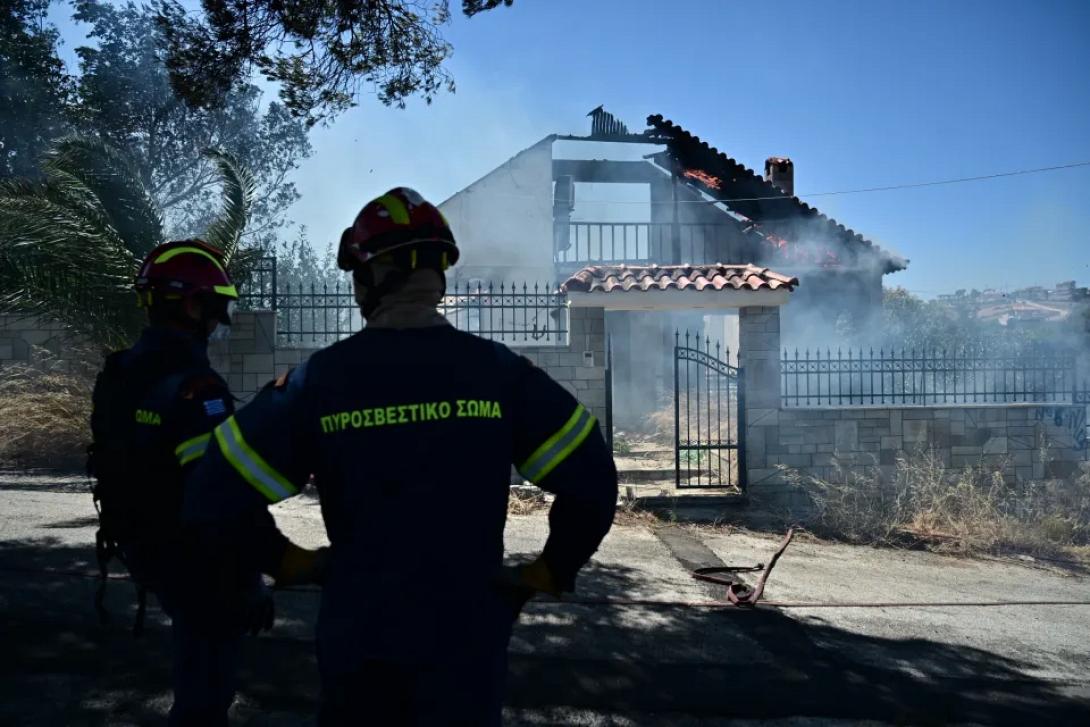 φωτιά στο Κορωπί 
