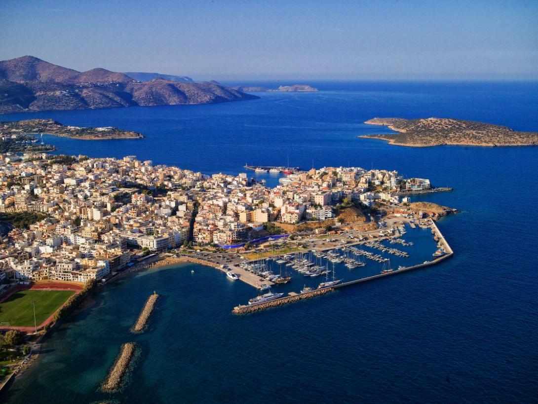 μαρίνα αγίου νικολάου