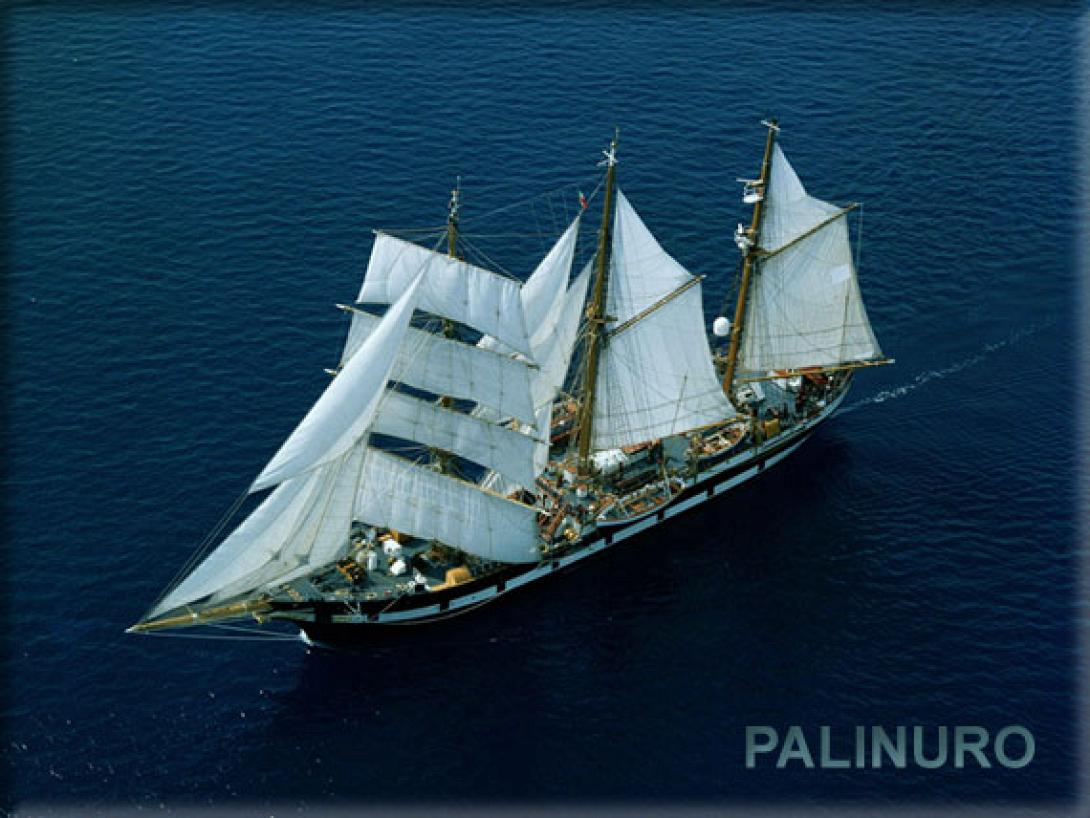 ιστιοφόρο palinuro