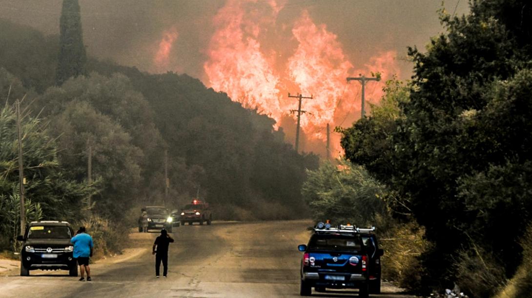 φωτια πατρα