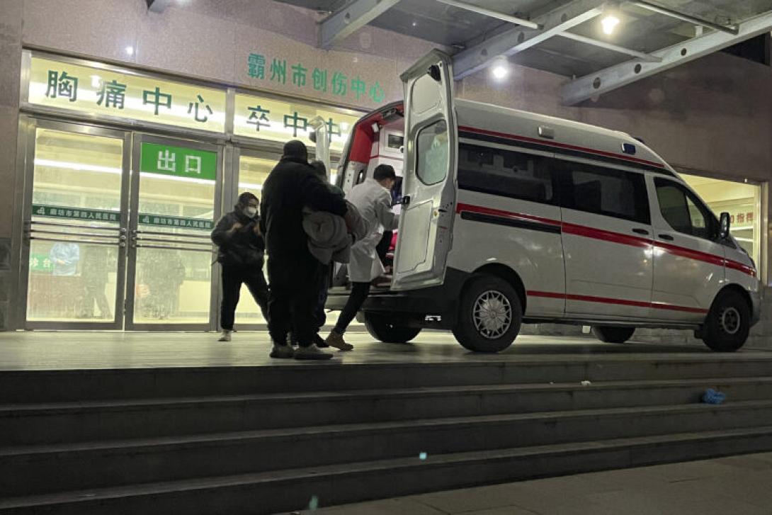 Κίνα Ασθενοφόρο