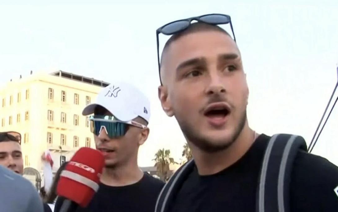 ατάκα, νεαρός