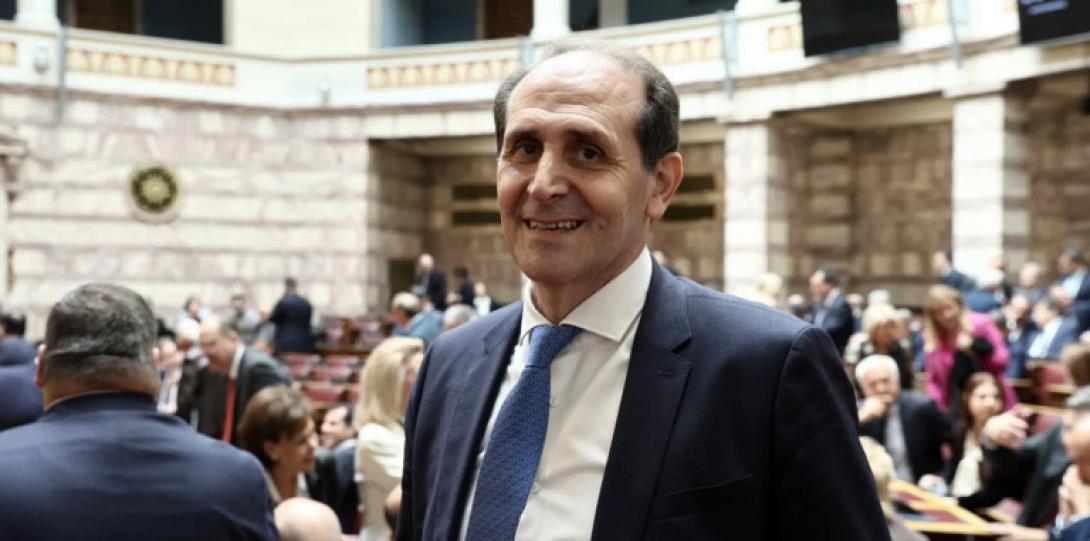 απόστολος βεσυροπουλος