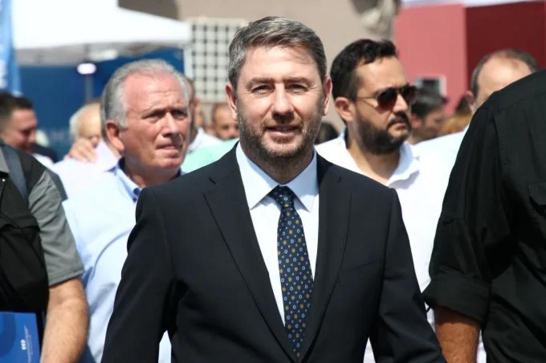 ΑΝΔΡΟΥΛΑΚΗς