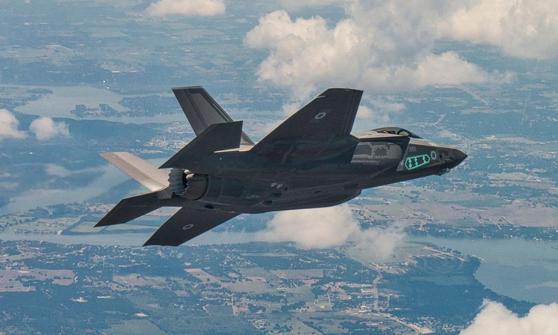 πολεμικό αεροσκάφος