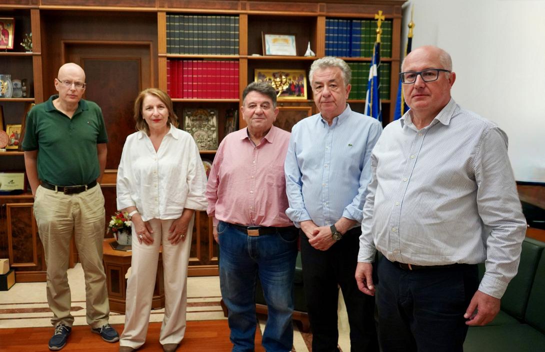 Συνάντηση του Περιφερειάρχη Κρήτης με εκπροσώπους των Γεωτεχνικών Υπαλλήλων