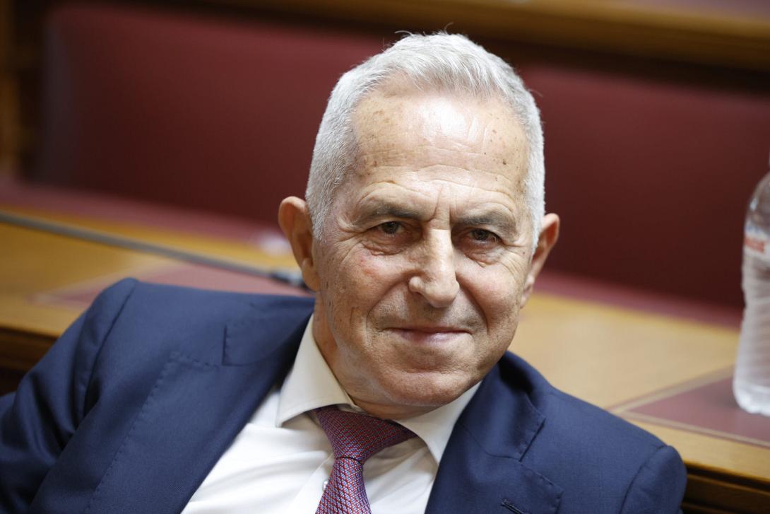 ευάγγελος αποστολάκης