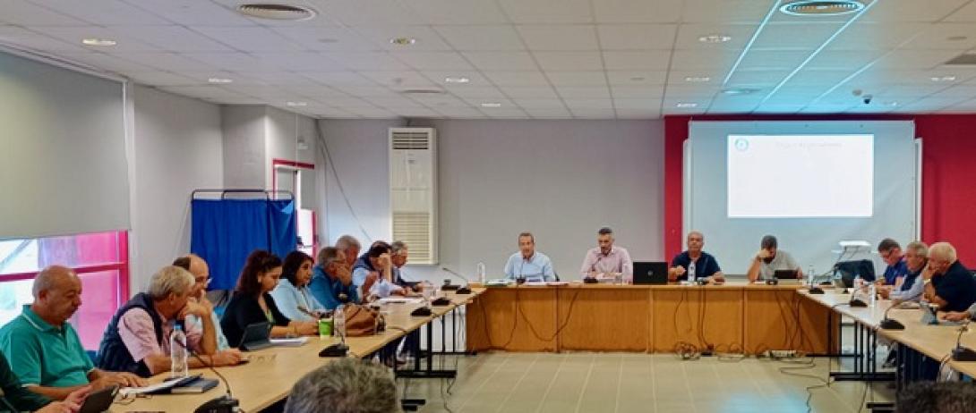 Νέοι με φωνή