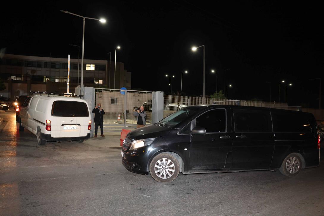 Παράδοση τριών αδελφών