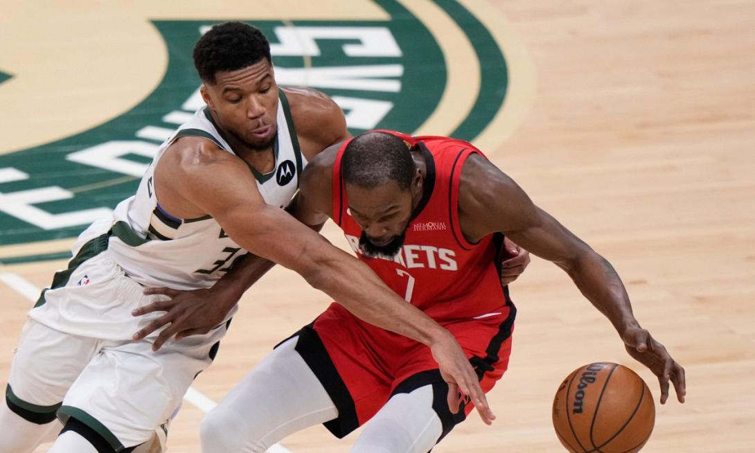 ΓΑΝΝΗΣ ΑΝΤΕΤΟΚΟΥΝΜΠΟ ΝΤΟΥΡΑΝΤ