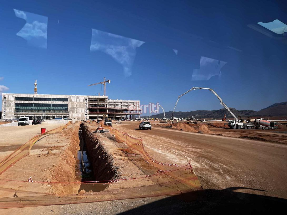 αεροδρομιο καστελιου