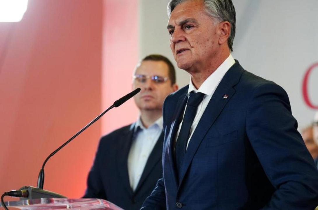 Σίνισα Κάραν