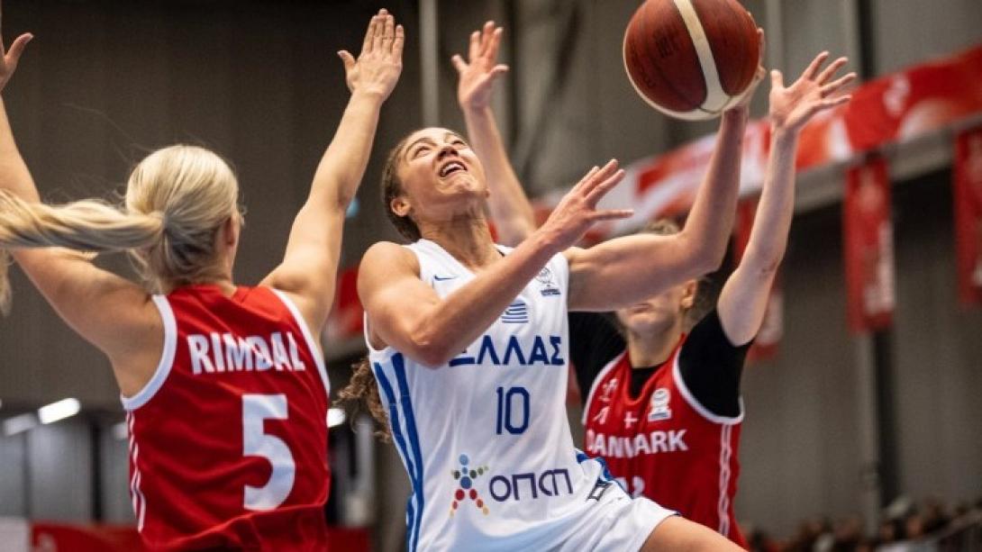 εθνικη γυναικων