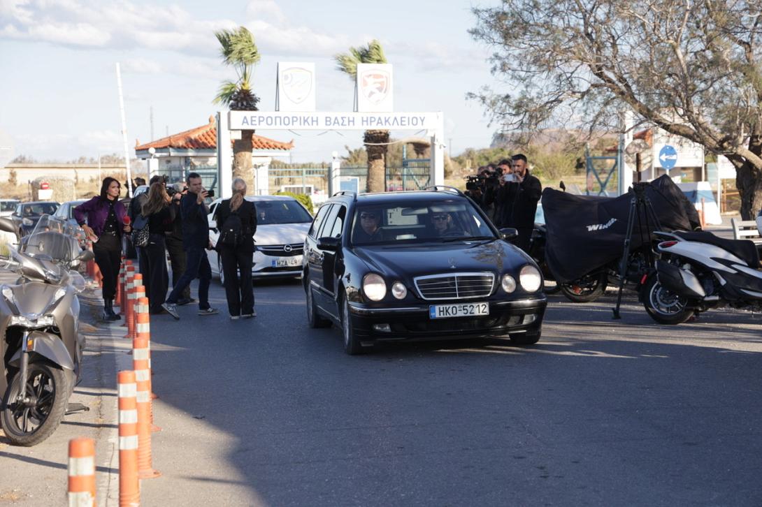 άφιξη σορού οπλίτη