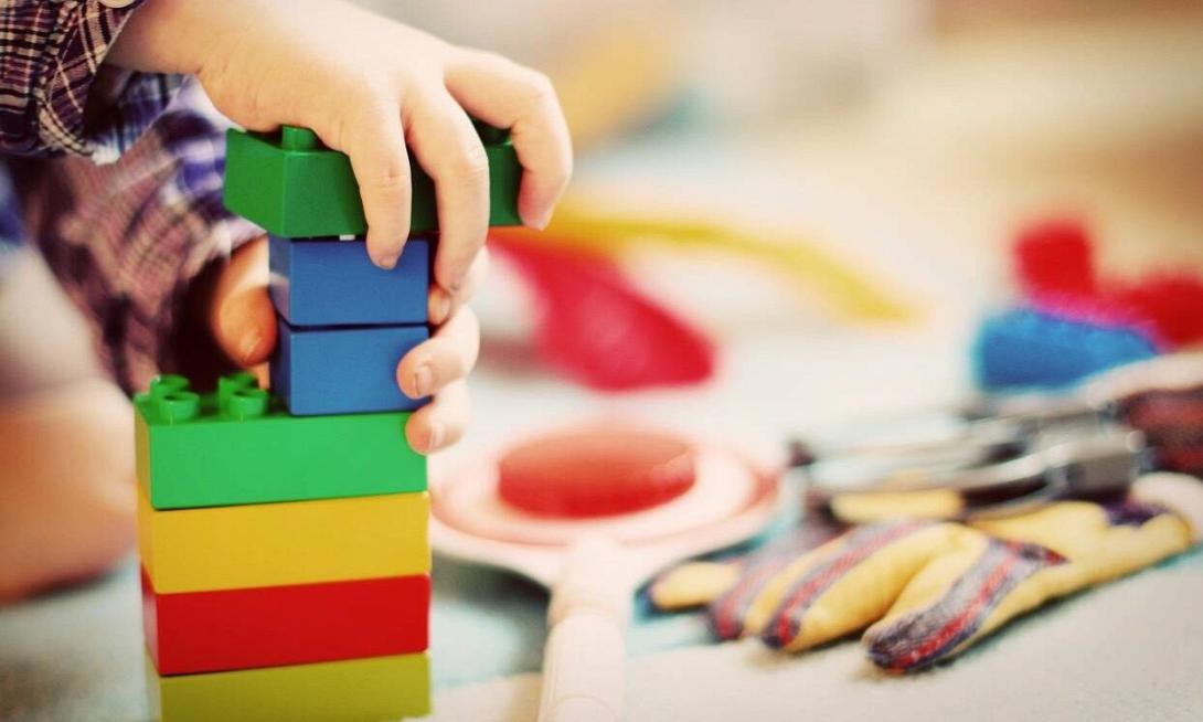 παιχνίδι παιδί