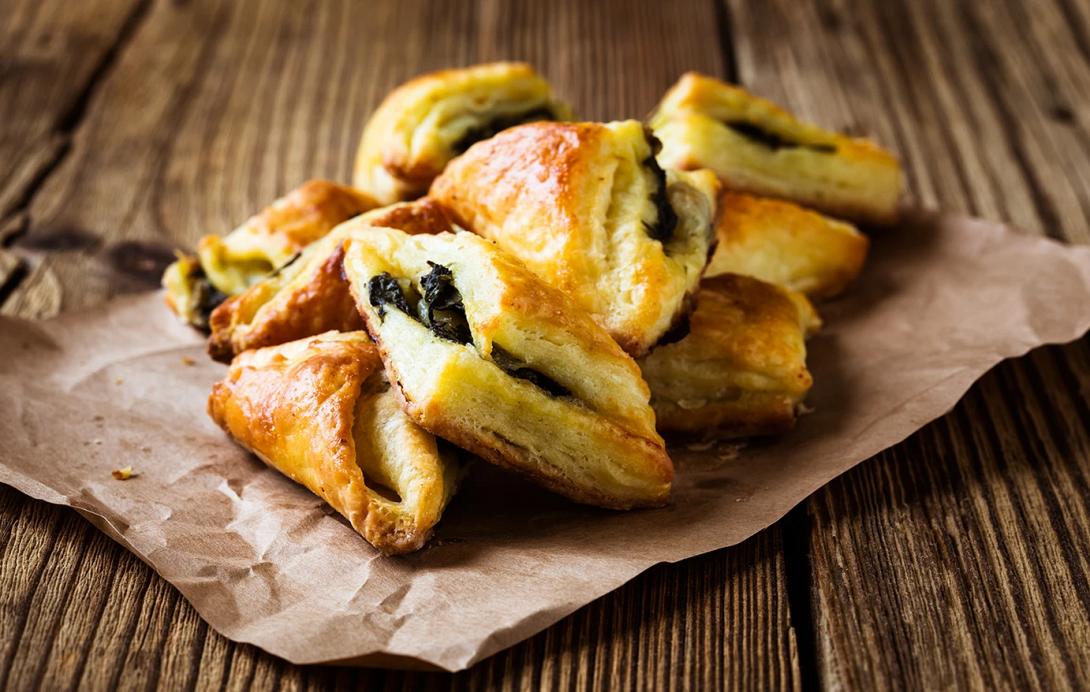 σπανακοπιτάκια, φέτα