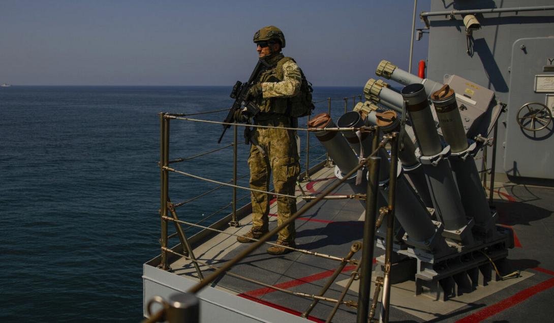 ΣΤΡΑΤΙΩΤΗΣ 