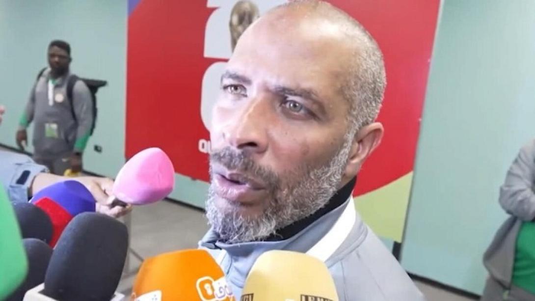 προπονητης Νιγηρίας