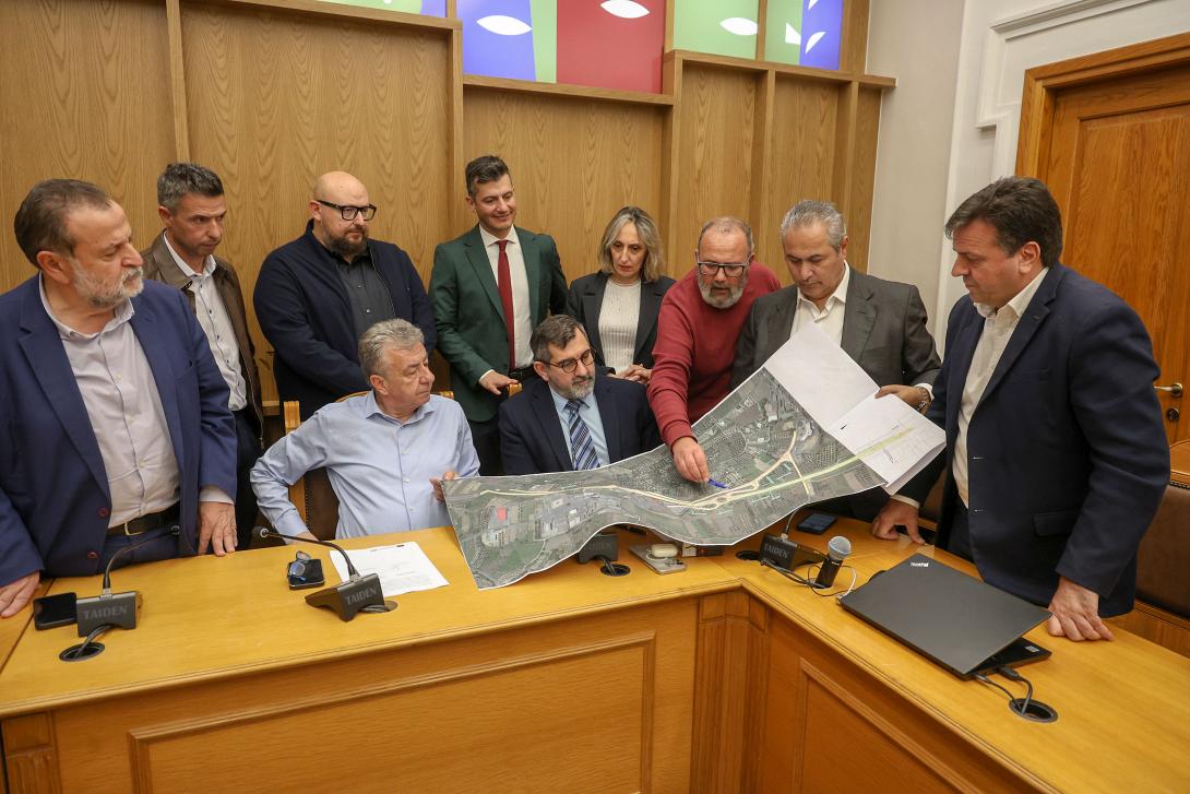 ΑΡΝΑΟΥΤΑΚΗΣ 