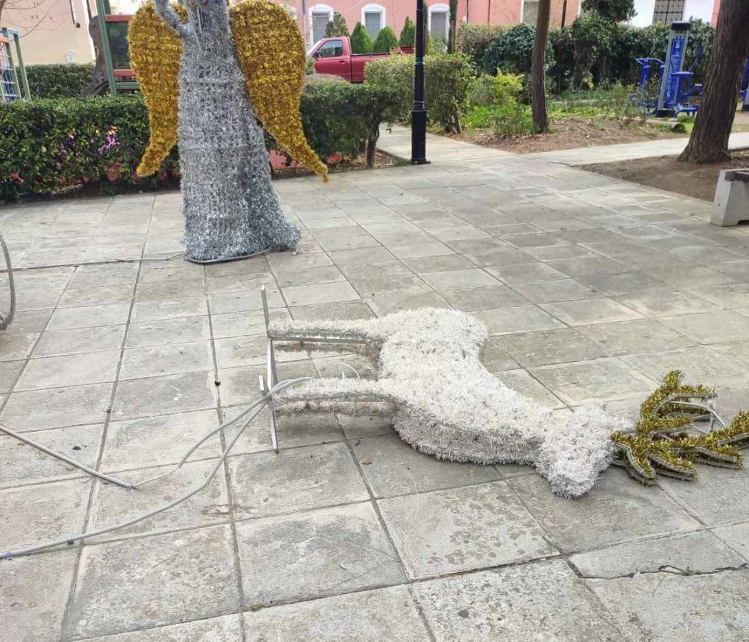 βανδαλισμος χριστουγεννα