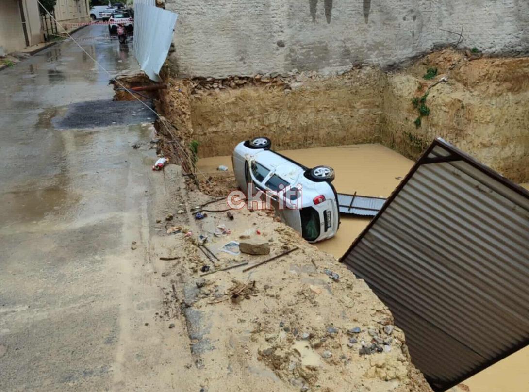 αυτοκινητο οδος φωτακη