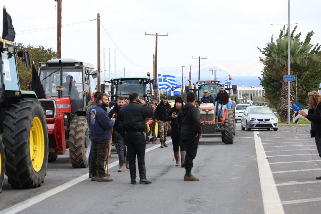 αγρότες αεροδρόμιο ηρακλείου δεκέμβριος 2025