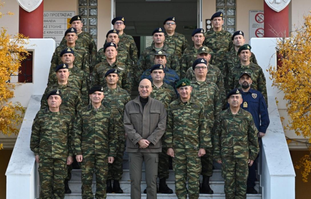 ΔΕΝΔΙΑΣ ΣΤΗ ΣΑΜΟ