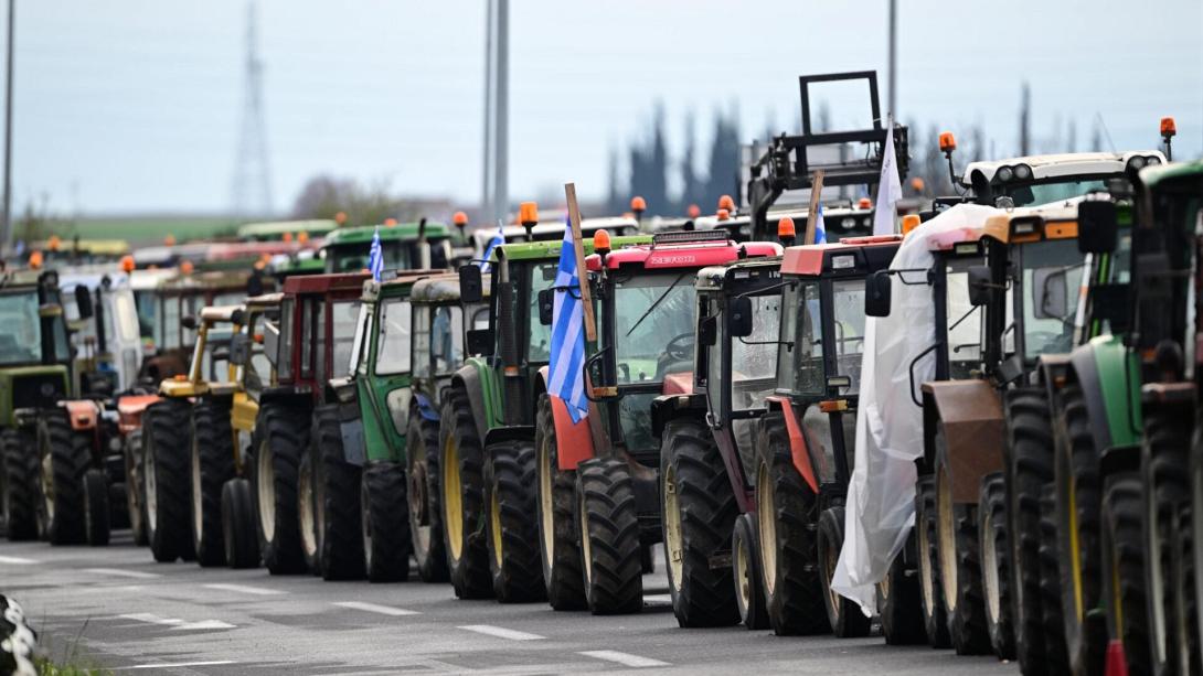 τρακτέρ νίκαια