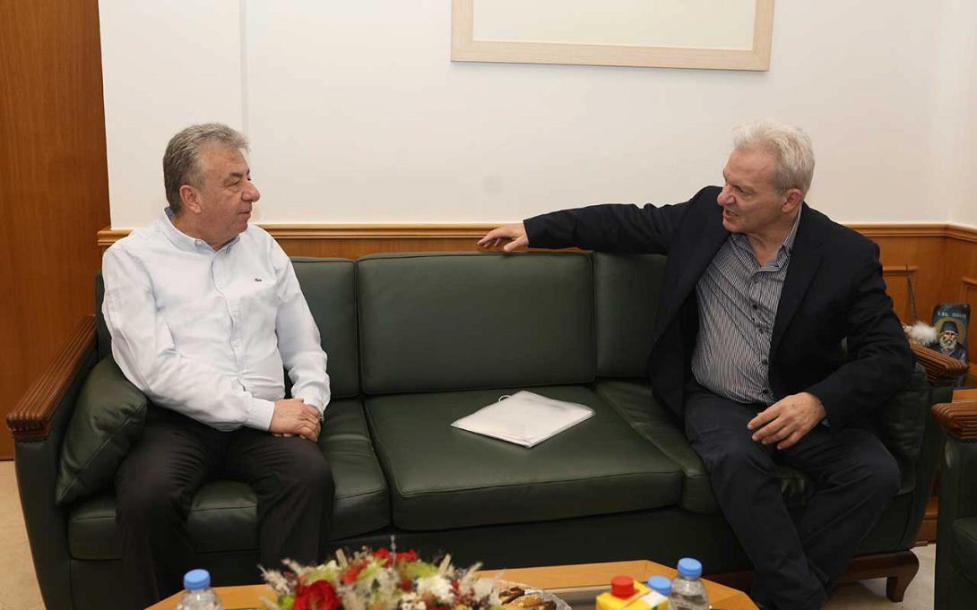 Αρναουτάκης - Καλοκαιρινός 