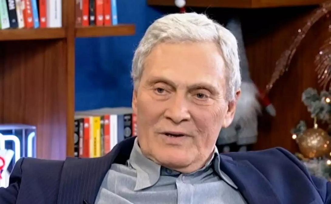 αλμπερτο εσκεναζυ