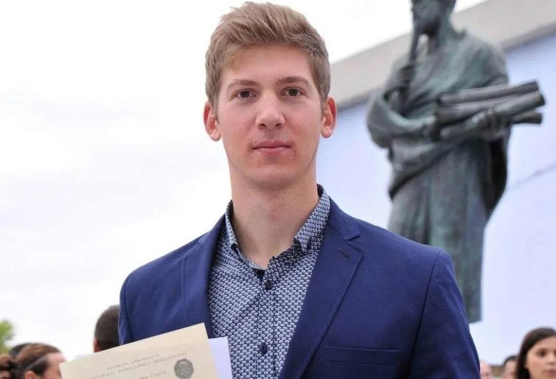 αλέξης τσικόπουλος