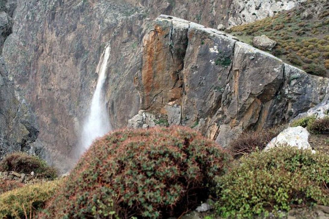 καταρρακτης αμπα αστερουσια