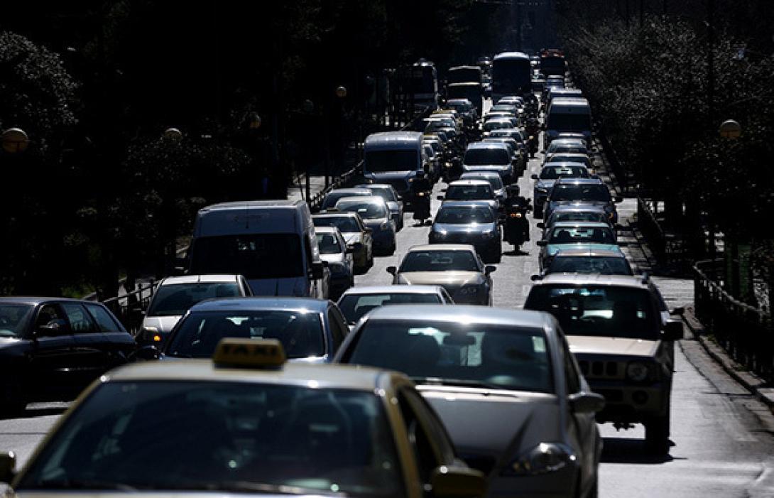 αυτοκίνητα - κίνηση 