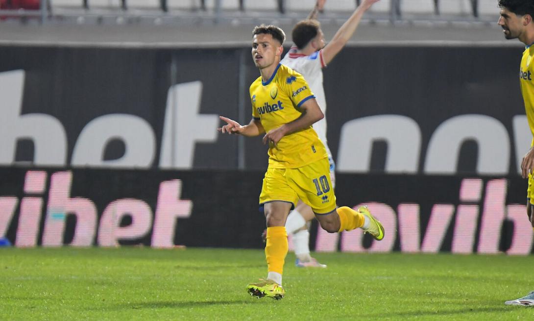 πανσεραικοσ