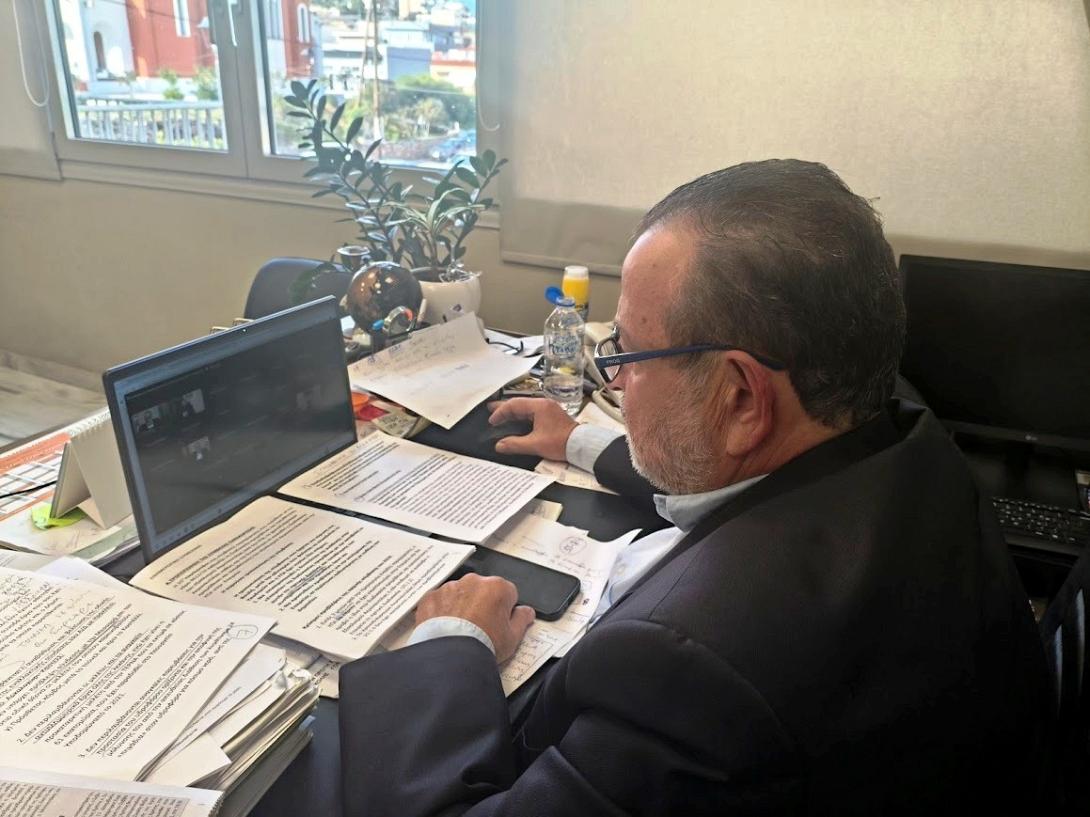 Βασίλης Κεγκέρογλου 