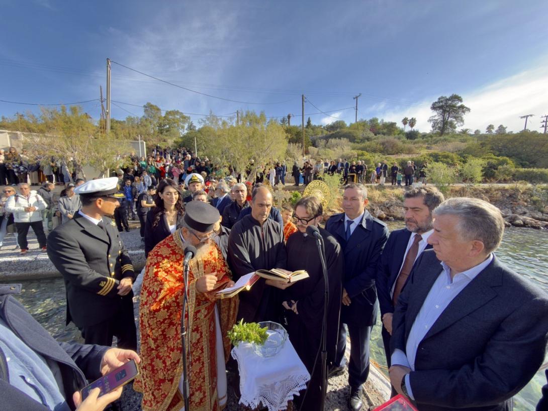αρναουτάκης άγιος νικόλαος