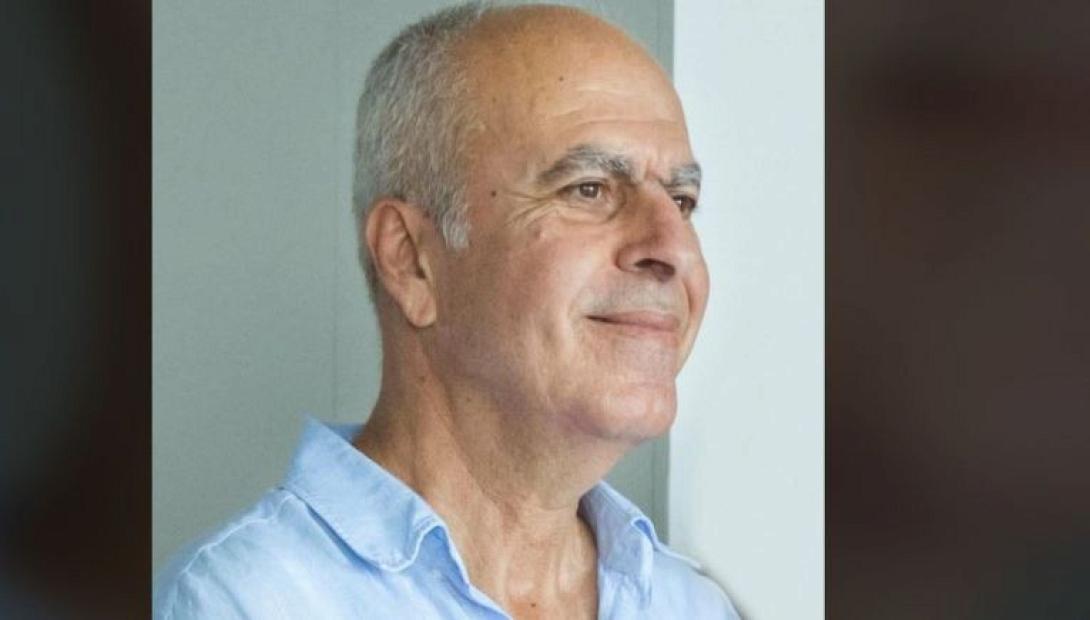 βασιλης οικονομοπουλος