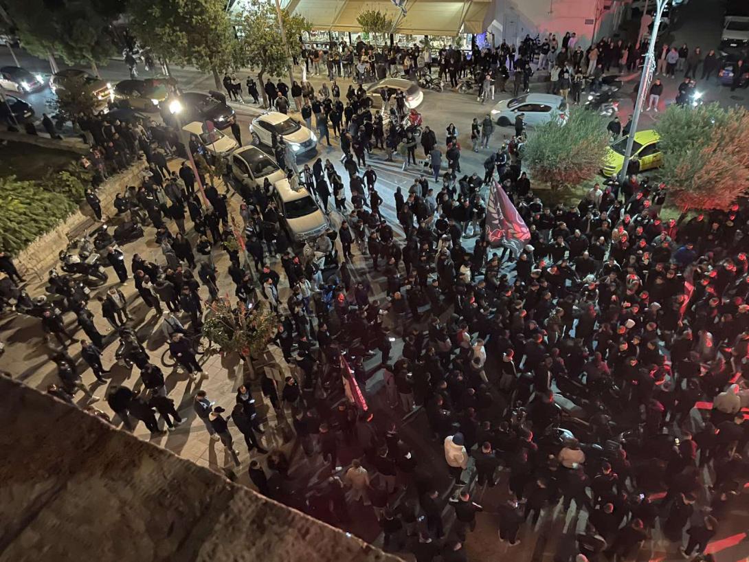 συγκεντρωση φιλαθλων οφη