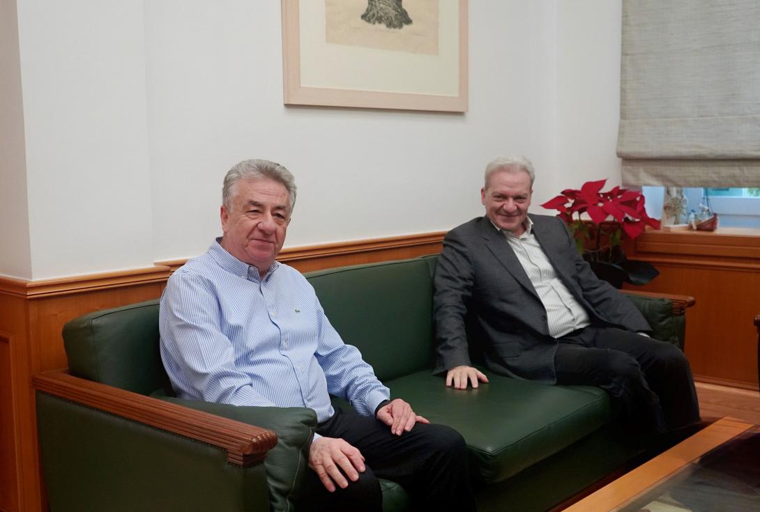 αρναουτακης - καλοκαρινός