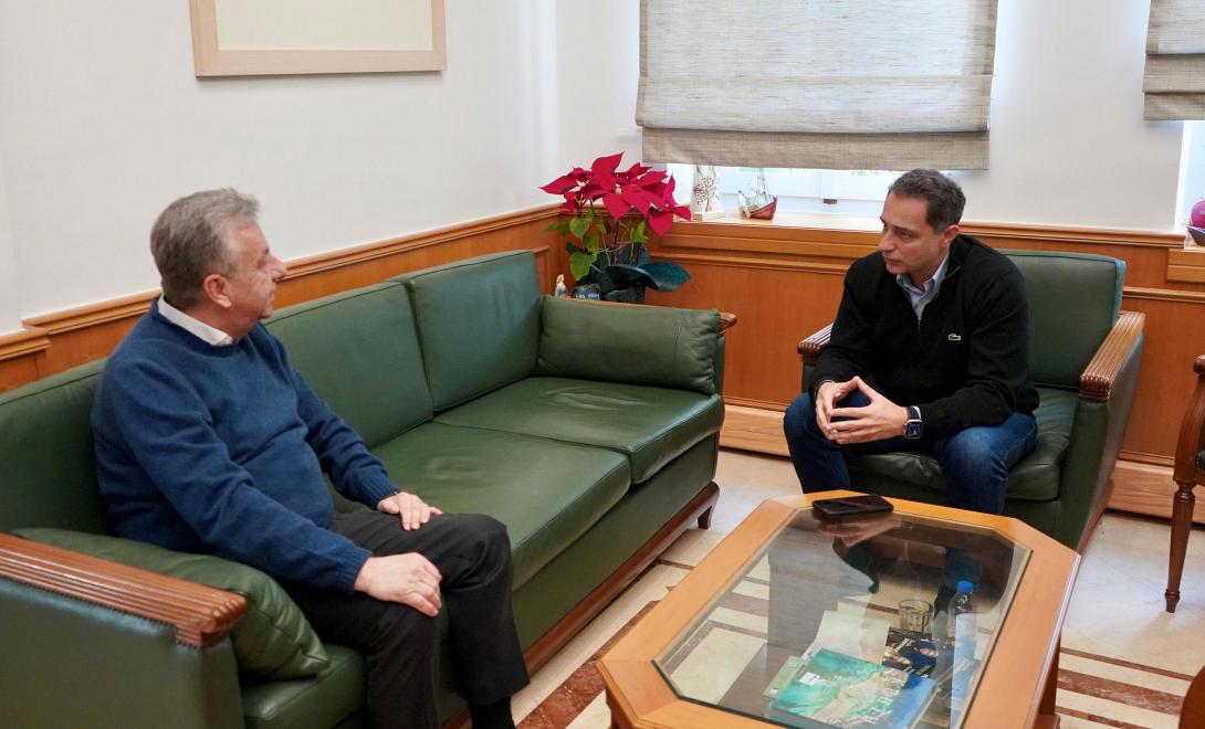 αρναουτακης - σενετακης