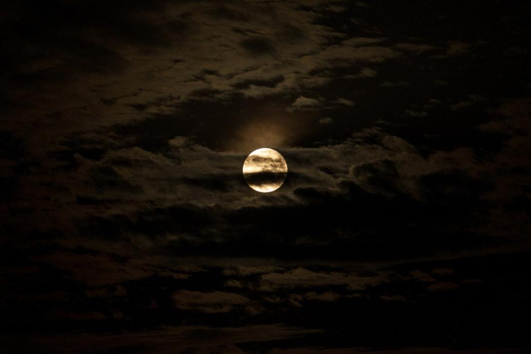 Πανσέληνος 