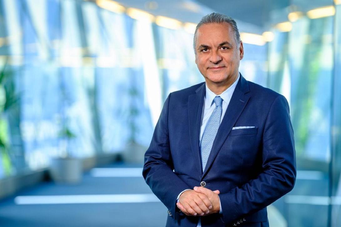 μανωλης κεφαλογιαννης