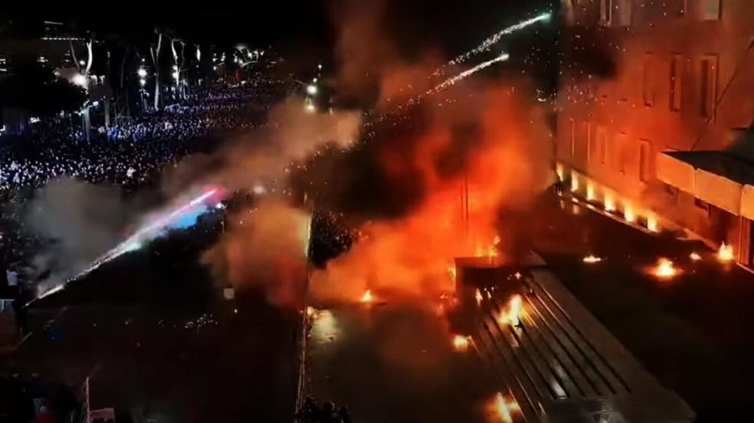 τίρανα επεισόδια