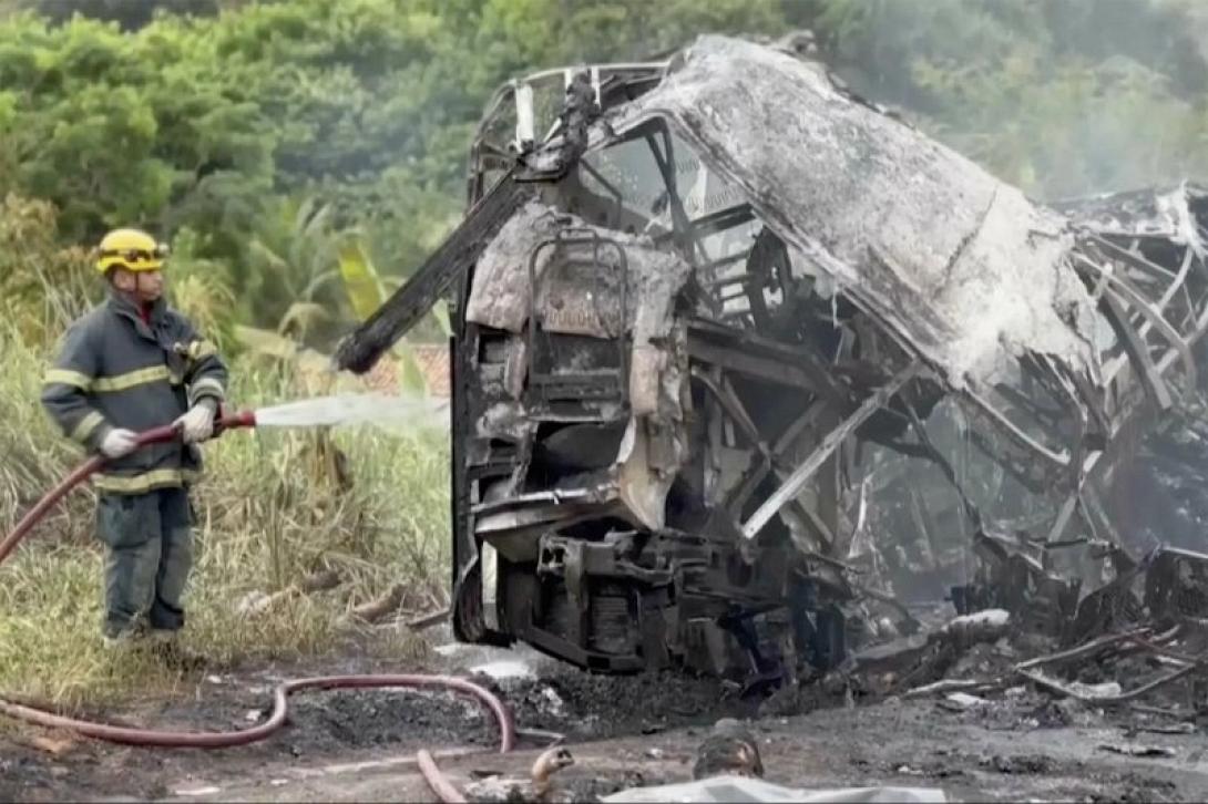 Βραζιλία τροχαίο λεωφορείο