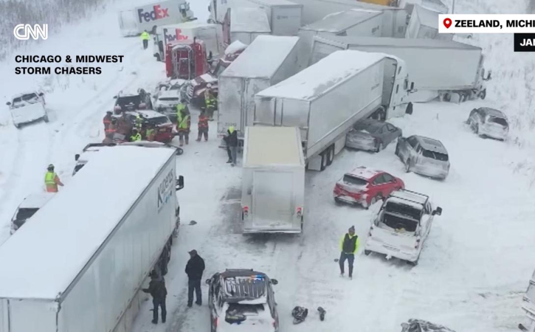 καραμπόλα 100 οχημάτων στο Μίσιγκαν 