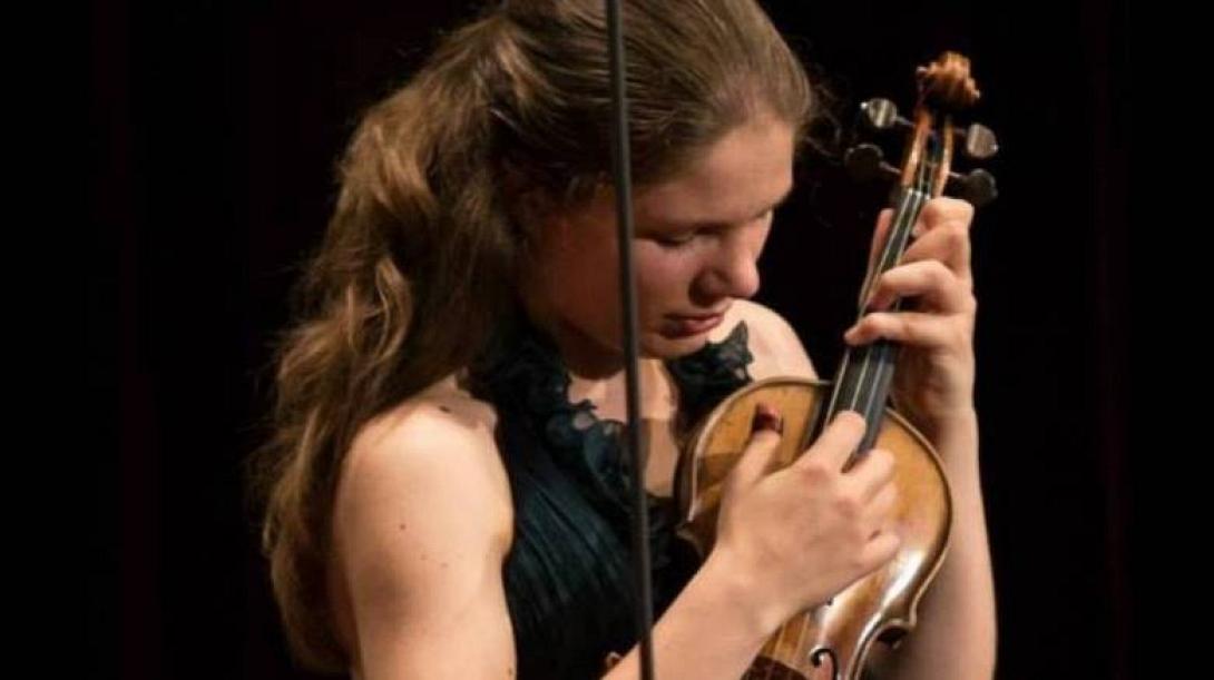 εμμυ στορμς