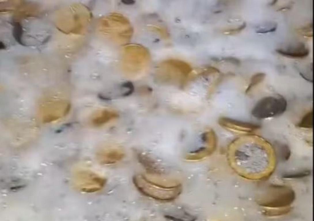 ΠΛΥΜΕΝΑ ΕΥΡΩ